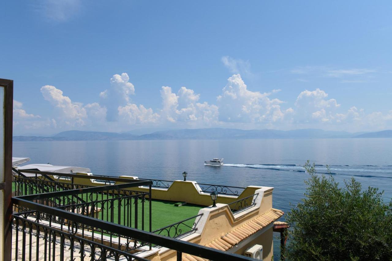 Batelo - Adults Only Benitses (Corfu)